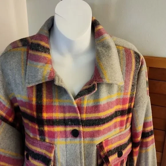 SoHo brand jacket - Picture 3 of 10